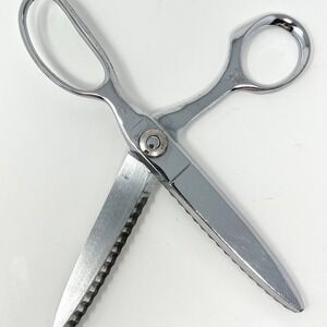 Vintage Wiss CC7 Sewing Seamstress Zig Zag Pinking Shears Scissors USA Chrome